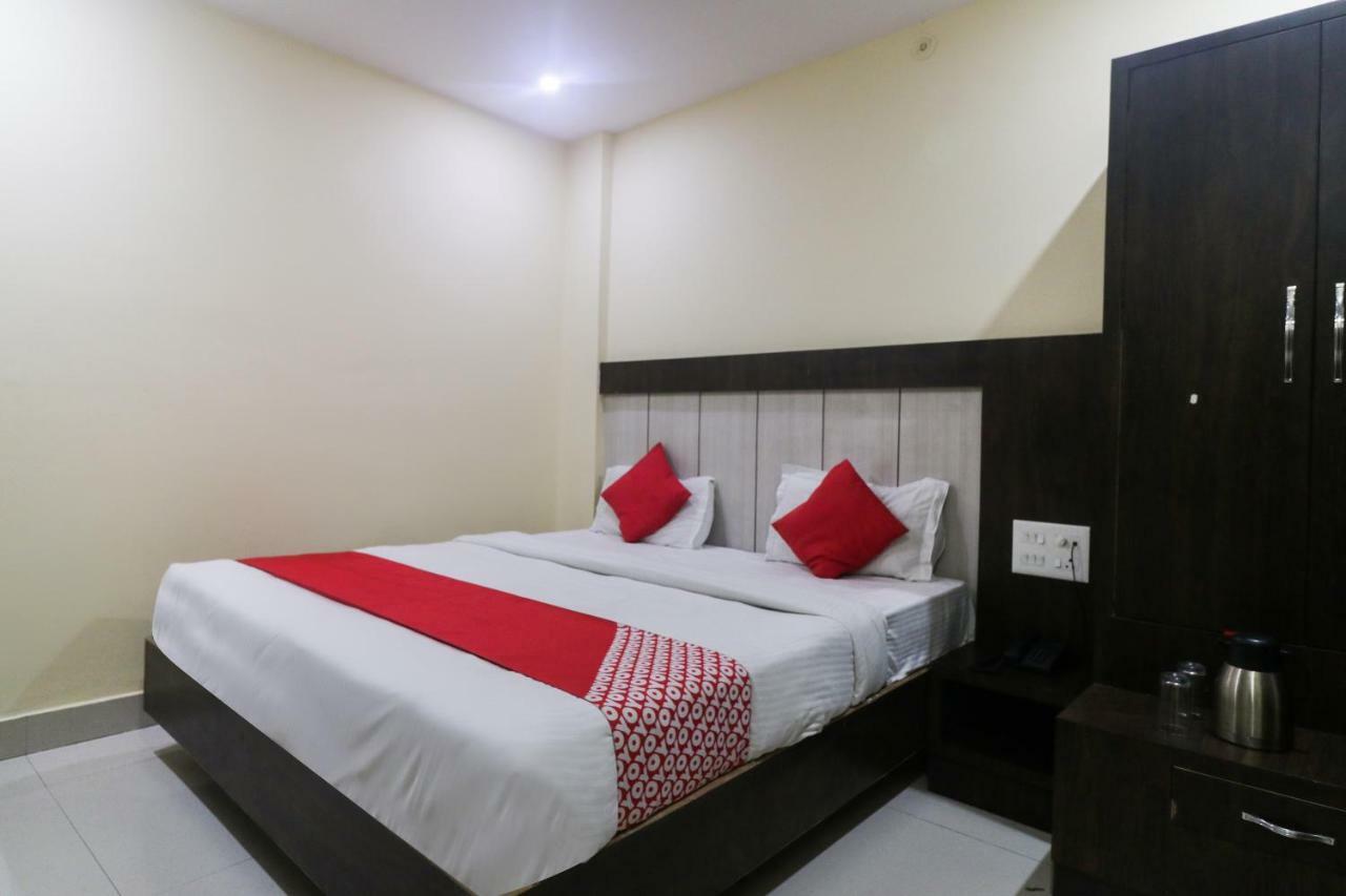 Oyo 48974 Hotel Shweta Residency Varanasi Exterior photo