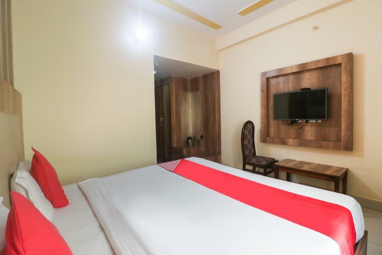 Oyo 48974 Hotel Shweta Residency Varanasi Exterior photo