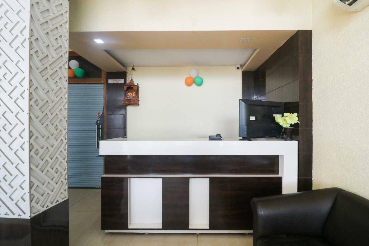 Oyo 48974 Hotel Shweta Residency Varanasi Exterior photo